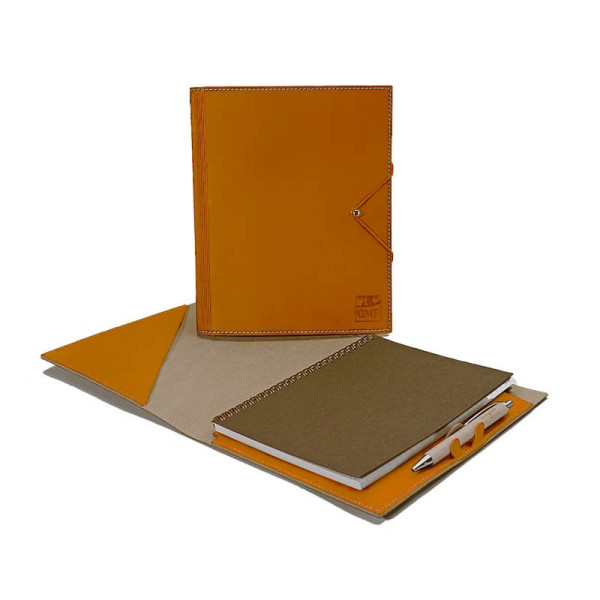 Conférencier en synderme ( 70% de fibres de cuir agglomérées) pour entreprise écoresponsables