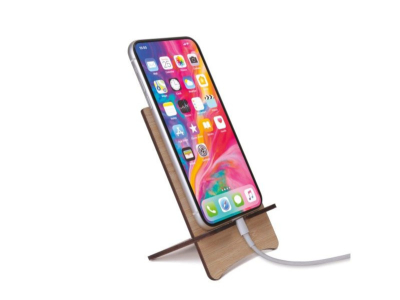 Le support de téléphone en bambou personnalisé made in France : une solution éco